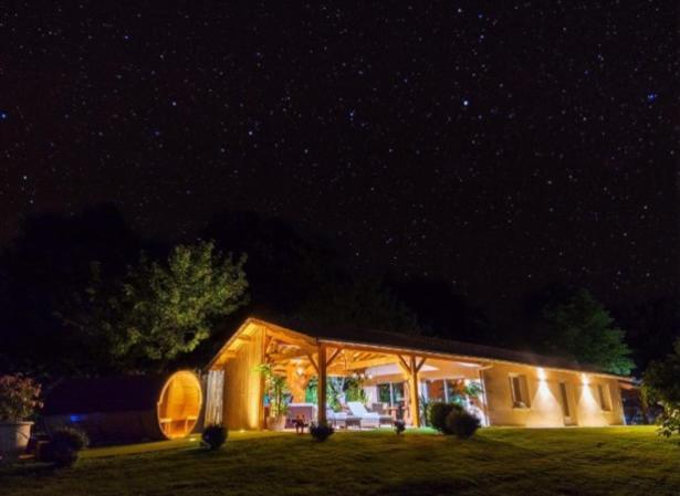 エイメ Le Refuge Des Epicuriensヴィラ エクステリア 写真